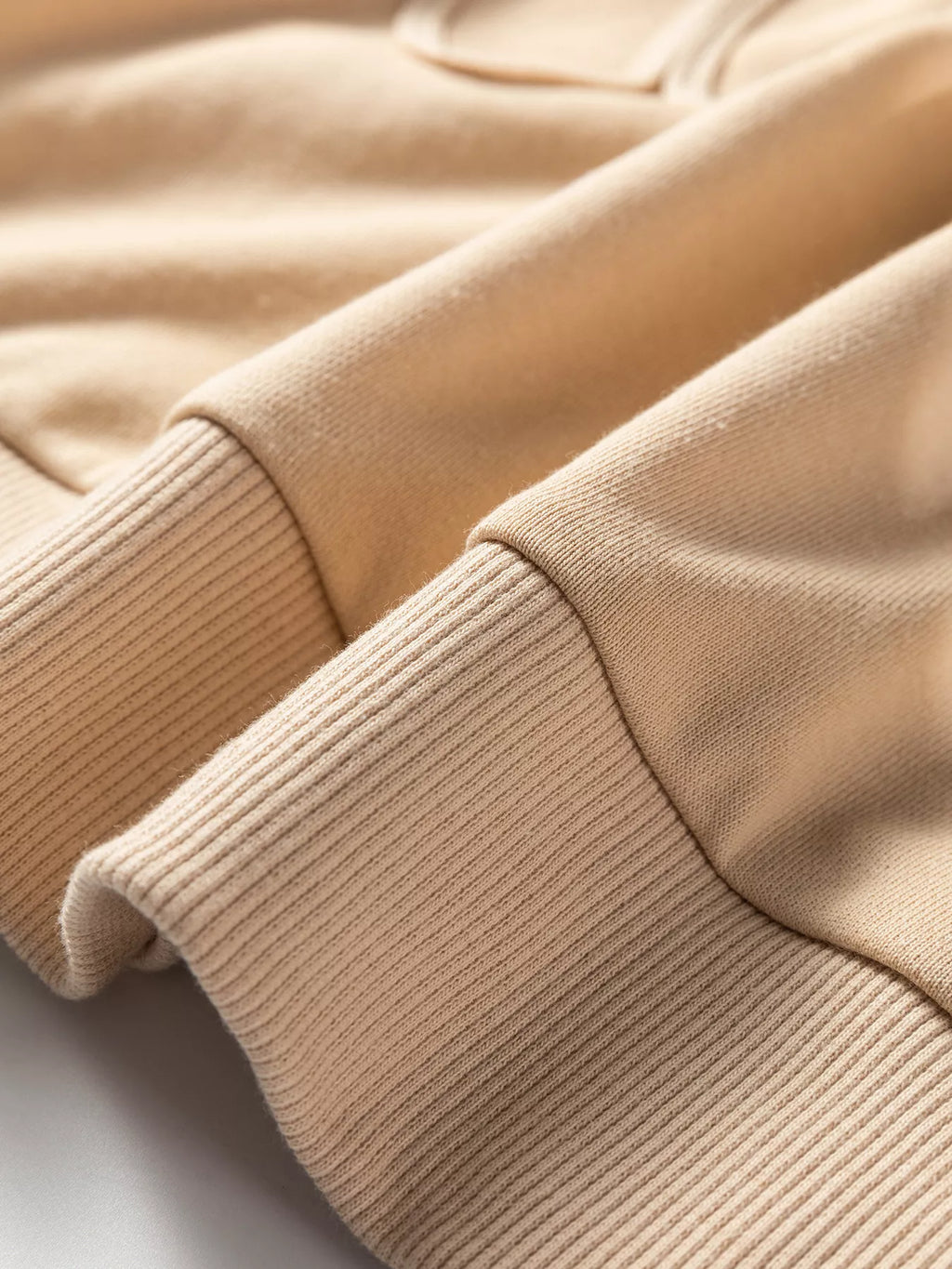 25242f24390046a58c63fdbc27fcc429-Max-Origin